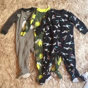 🖤 Carters Fleece Footed Pajamas